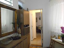 Gohouse - Visconde 201 B