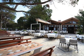 Happy Camp mobile homes in Centro Vacanze Bi Village
