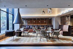 THE TOURIST HOTEL & Cafe AKIHABARA