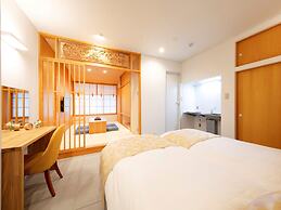 Tanakaya Kyotokarasuma