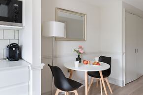 Luxurious Hammersmith Apartment