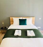 Classic Chic Flat 100m2 in City Center