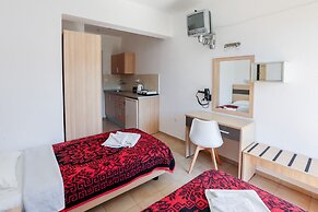 Filia Studios & Apartments