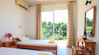 Filia Studios & Apartments