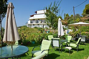 Filia Studios & Apartments