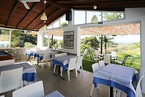 Filia Studios & Apartments