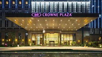 Crowne Plaza Wuhan Development Zone by IHG
