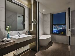 Crowne Plaza Wuhan Development Zone by IHG