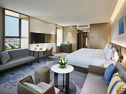 Crowne Plaza Wuhan Development Zone by IHG