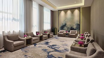 Crowne Plaza Wuhan Development Zone by IHG
