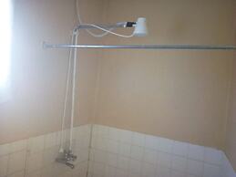 Falls Hippo Point Hotel