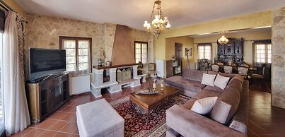 Infinity Villa Ioannina