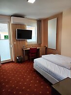 Hotel-Pension Altes Weinhaus