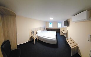 Hotel-Pension Altes Weinhaus