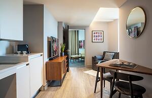 The Gate London City