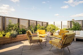 The Gate London City