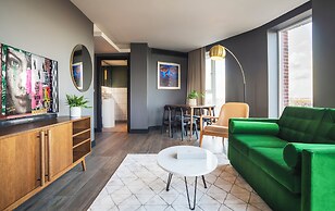 The Gate London City