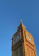 The Gate London City