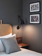 The Gate London City