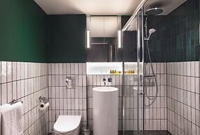 The Gate London City