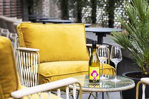 The Gate London City