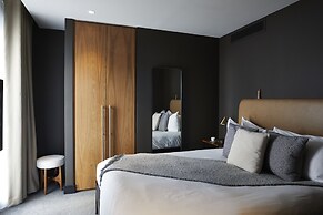 The Gate London City