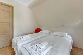 Dom & House - Apartments Monte Cassino City Center