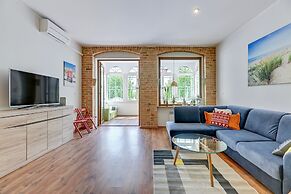 Dom & House - Apartments Monte Cassino City Center