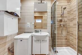 Dom & House - Apartments Monte Cassino City Center