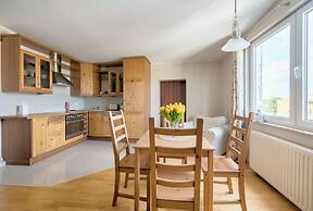 Dom & House - Apartments Monte Cassino City Center