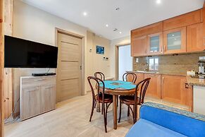 Dom & House - Apartments Monte Cassino City Center