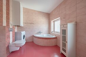 Dom & House - Apartments Monte Cassino City Center