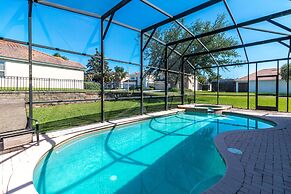 Pineapple Palms by VillaDirect