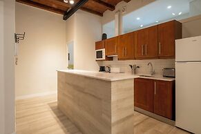 Aspasios Gracia Apartments