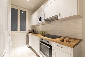 Aspasios Gracia Apartments