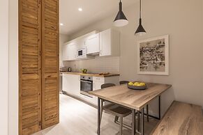 Aspasios Gracia Apartments