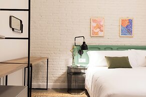 Aspasios Gracia Apartments