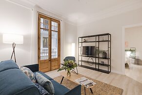 Aspasios Gracia Apartments