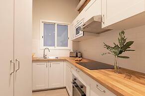 Aspasios Gracia Apartments