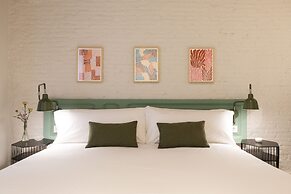 Aspasios Gracia Apartments