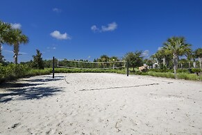 Pixar Movie Playhouse by VillaDirect