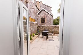 Admiralty street by Pureserviced