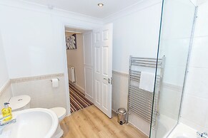 Admiralty street by Pureserviced