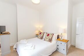 Admiralty street by Pureserviced