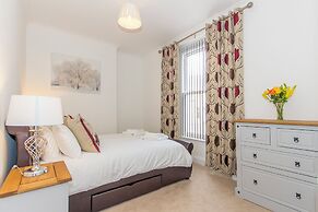 Admiralty street by Pureserviced