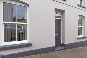 Admiralty street by Pureserviced