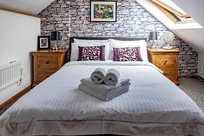 White Lanes by Pureserviced