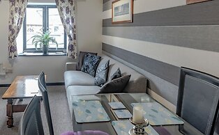 White Lanes by Pureserviced