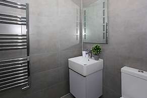 Sapphire House Apartments