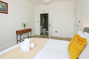 Sapphire House Apartments